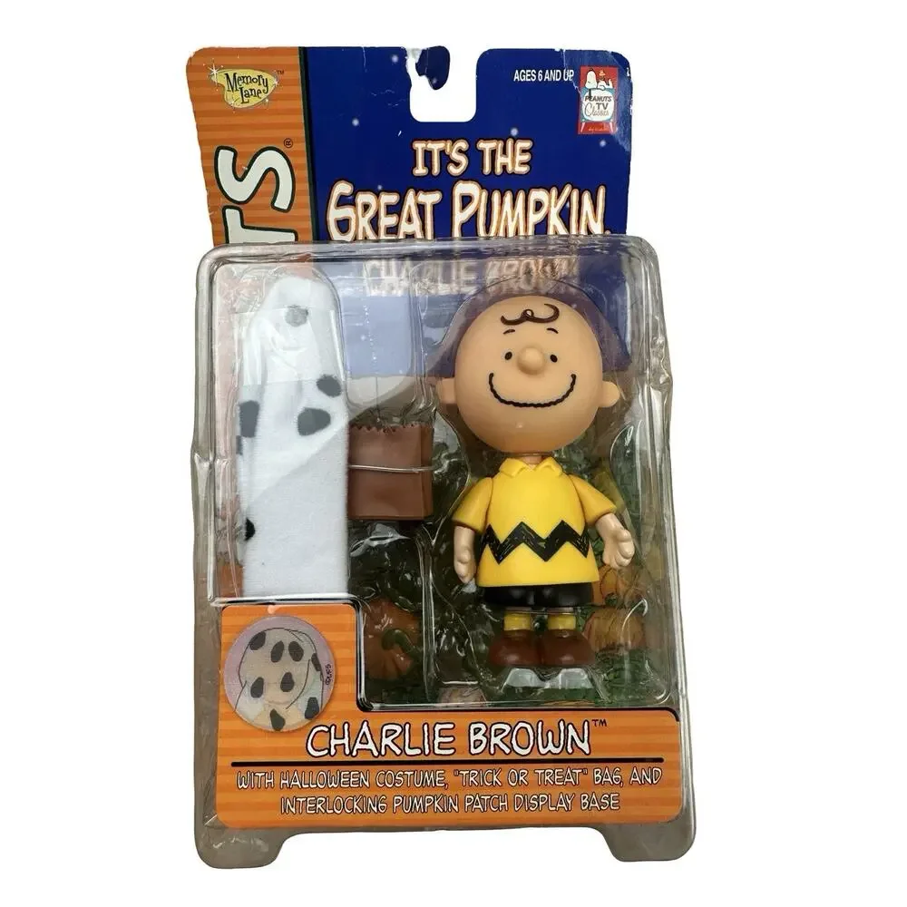 Memory Lane Peanuts Great Pumpkin Charlie Brown Snoopy Halloween Figures Lot 2